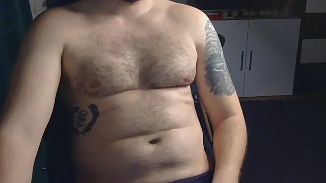 theh0tdick online show from February 18, 2026, 8:16 pm