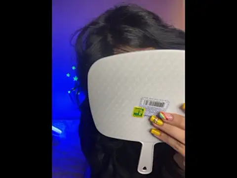 SaraAndrade  online show from January 17, 2026, 2:00 pm