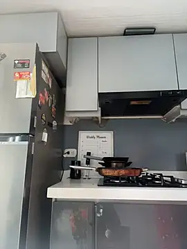 SaraAndrade  online show from February 21, 2026, 12:39 pm