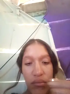 Snapshot of rachelbunny_and_kevin chatting on December 5, 2025, 7:21 pm rachelbunny and kevin online show from December 5, 2025, 7:21 pm