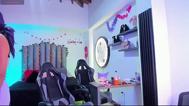 Polett Amaranta online show from April 14, 2026, 11:38 am