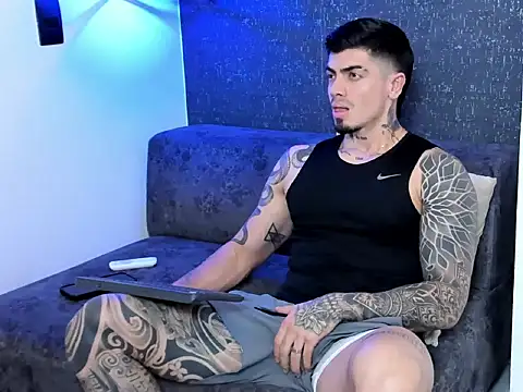  mrcock   online show from April 7, 2026, 3:07 am