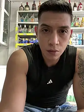 OliverWest04 online show from February 1, 2026, 9:35 pm