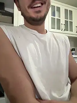 Bigefe online show from February 3, 2026, 7:41 pm