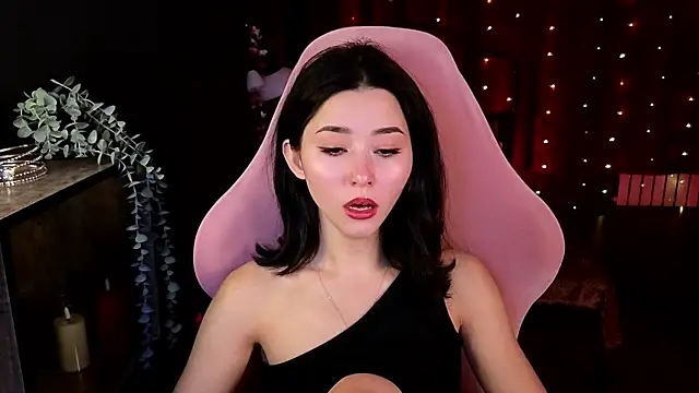 RedMidnight online show from June 26, 2026, 8:46 pm