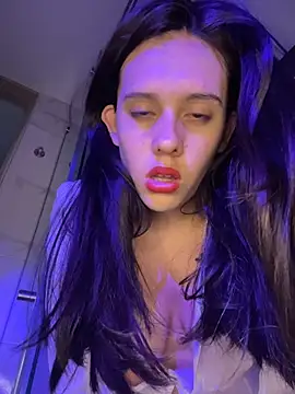 Snapshot of Samantafoxx_ chatting on December 18, 2025, 12:49 am Samantafoxx online show from December 18, 2025, 12:49 am