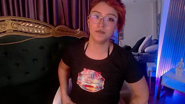 Violette Fg online show from November 27, 2025, 7:54 am