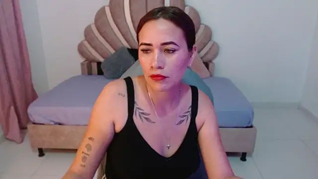 Kim-Fiori online show from December 1, 2025, 7:08 pm