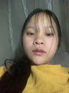 Lisa-sexyy online show from April 3, 2026, 10:41 pm