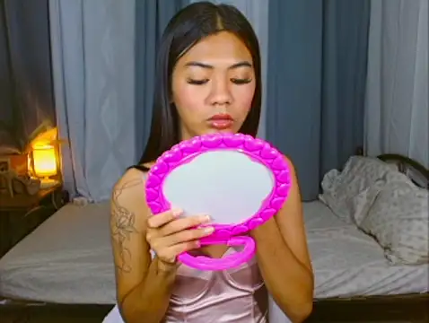 SamaraMillers online show from February 19, 2026, 10:28 pm