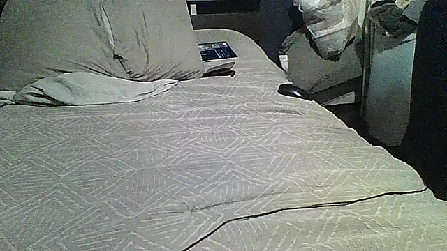 Snapshot of xxxenzo1 chatting on September 9, 2025, 4:23 am xxxenzo1 online show from September 9, 2025, 4:23 am