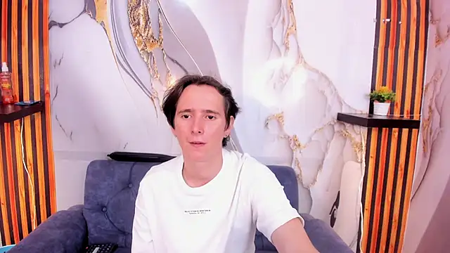 Snapshot of Aaron_LatinMen2 chatting on November 27, 2025, 3:30 am Aaron LatinMen2 online show from November 27, 2025, 3:30 am