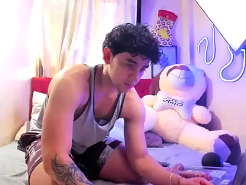 Logan  blaze online show from December 1, 2025, 2:33 pm