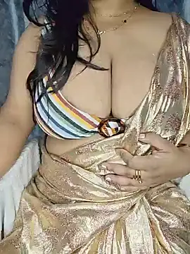 Curvy Pooja online show from June 20, 2026, 6:00 pm