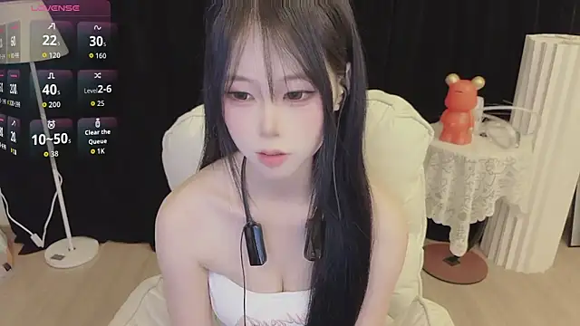 Snapshot of -Annababy chatting on July 10, 2026, 1:47 pm -Annababy online show from July 10, 2026, 1:47 pm