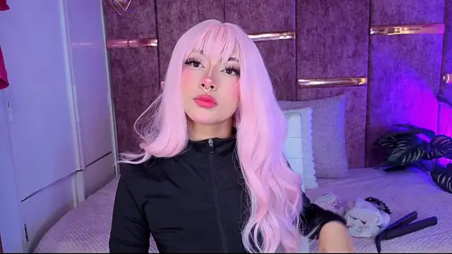 Snapshot of amberthangelss chatting on November 25, 2025, 12:05 pm amberthangelss online show from November 25, 2025, 12:05 pm