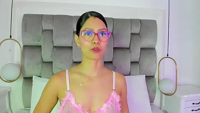 gaby smit   online show from May 12, 2026, 11:51 am