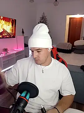 Snapshot of IPrince7 chatting on November 25, 2025, 3:56 pm IPrince7 online show from November 25, 2025, 3:56 pm