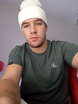 Snapshot of IPrince7 chatting on November 30, 2025, 6:01 pm IPrince7 online show from November 30, 2025, 6:01 pm