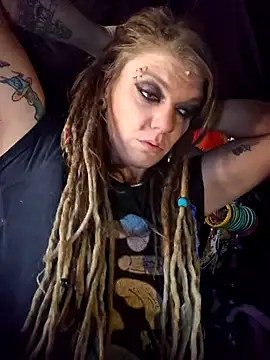 Horny hippie online show from March 3, 2025, 9:26 pm