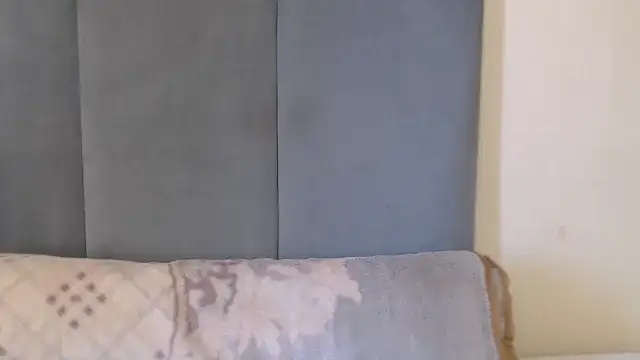 Chocolatebae86 online show from January 6, 2026, 6:17 am