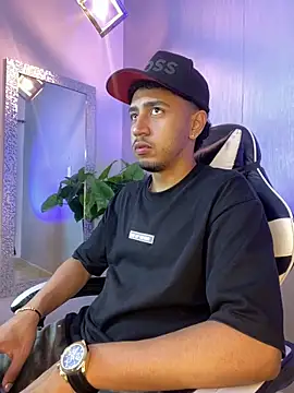 Snapshot of Brand_Collins chatting on March 5, 2026, 11:50 am Brand Collins online show from March 5, 2026, 11:50 am