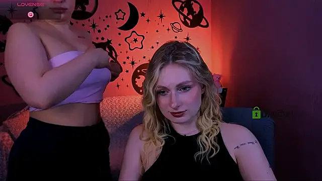 mary meow hot online show from June 4, 2026, 7:31 pm