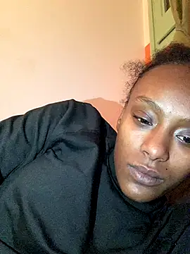    Hannah    online show from December 4, 2025, 6:12 am