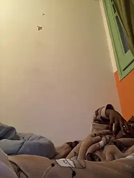    Hannah    online show from December 18, 2025, 12:00 pm