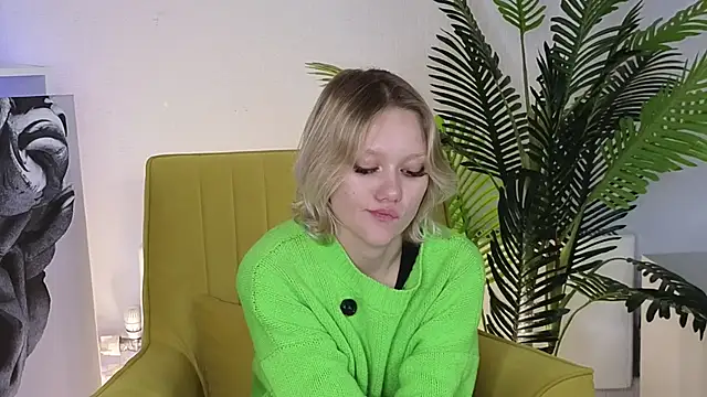 Snapshot of AnikaSlader chatting on November 27, 2025, 4:09 pm AnikaSlader online show from November 27, 2025, 4:09 pm