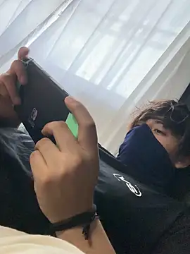 taehyun10 online show from December 2, 2025, 8:26 pm