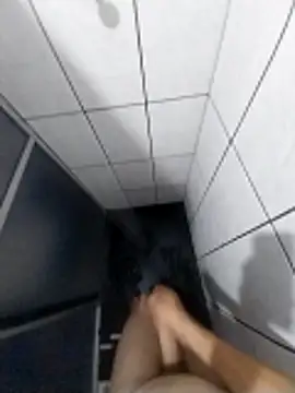 Snapshot of AdvancedRoster chatting on February 12, 2026, 11:55 pm AdvancedRoster online show from February 12, 2026, 11:55 pm