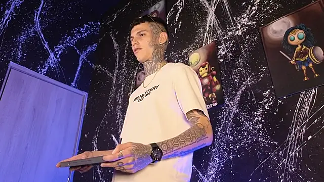 Paulo 527 online show from December 3, 2025, 4:09 am