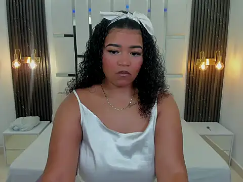  stormy kox online show from December 3, 2025, 3:25 am