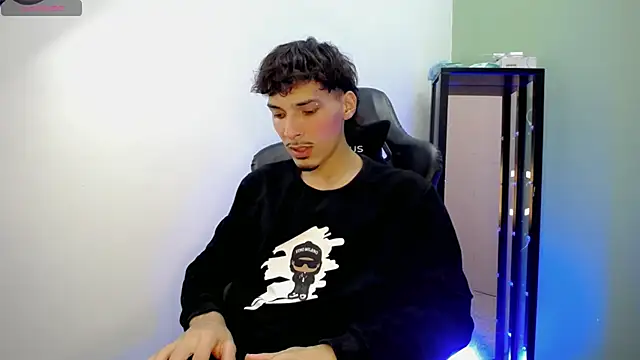 Yankeee  online show from November 30, 2025, 5:00 am