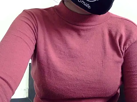 Snapshot of Your_DreamPrincess chatting on November 29, 2025, 7:44 am Your DreamPrincess online show from November 29, 2025, 7:44 am