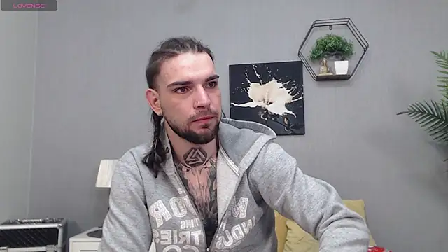 Snapshot of KaneHunter chatting on April 21, 2026, 2:51 am KaneHunter online show from April 21, 2026, 2:51 am