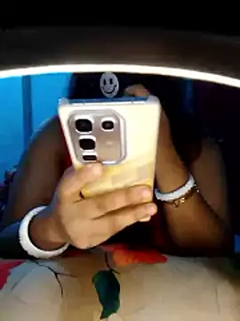 Snapshot of priya2098 chatting on June 18, 2026, 5:50 pm priya2098 online show from June 18, 2026, 5:50 pm