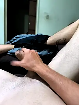 daniellDT online show from December 15, 2025, 2:38 am