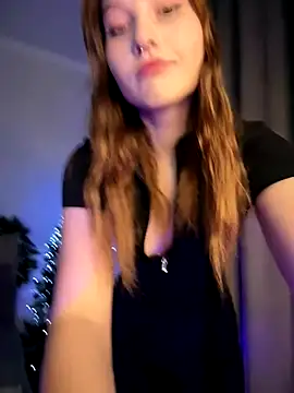 Snapshot of Your_Sunshine- chatting on November 28, 2025, 3:47 pm Your Sunshine- online show from November 28, 2025, 3:47 pm