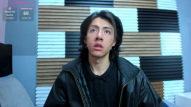 LiamShelby online show from December 20, 2025, 2:51 am