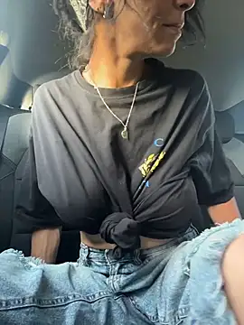 Snapshot of Soniaxxx31 chatting on April 10, 2026, 5:39 pm Soniaxxx31 online show from April 10, 2026, 5:39 pm