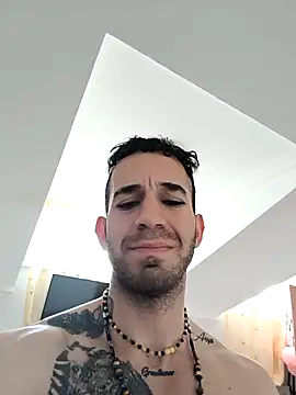 Snapshot of hazarcannn chatting on February 15, 2026, 1:31 pm hazarcannn online show from February 15, 2026, 1:31 pm