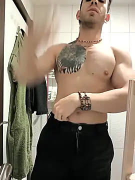 Snapshot of hazarcannn chatting on February 25, 2026, 9:13 pm hazarcannn online show from February 25, 2026, 9:13 pm