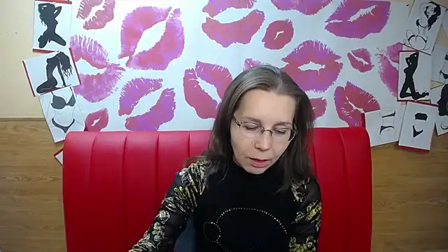 DaisyEdit online show from December 5, 2025, 6:11 am