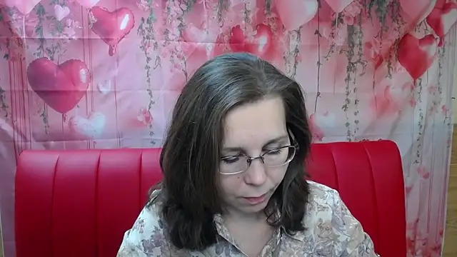 Snapshot of DaisyEdit chatting on March 21, 2026, 6:18 am DaisyEdit online show from March 21, 2026, 6:18 am