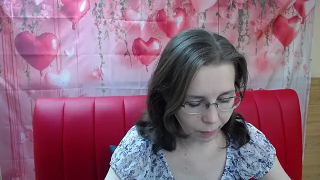 Snapshot of DaisyEdit chatting on March 28, 2026, 6:13 am DaisyEdit online show from March 28, 2026, 6:13 am