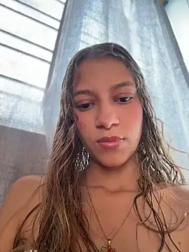 Snapshot of Vanneskk chatting on July 17, 2026, 8:14 pm Vanneskk online show from July 17, 2026, 8:14 pm
