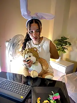 Snapshot of ZoeyFierce chatting on November 29, 2025, 2:42 pm ZoeyFierce online show from November 29, 2025, 2:42 pm