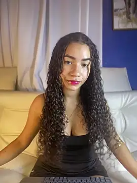 ZoeyFierce online show from June 8, 2026, 6:08 pm